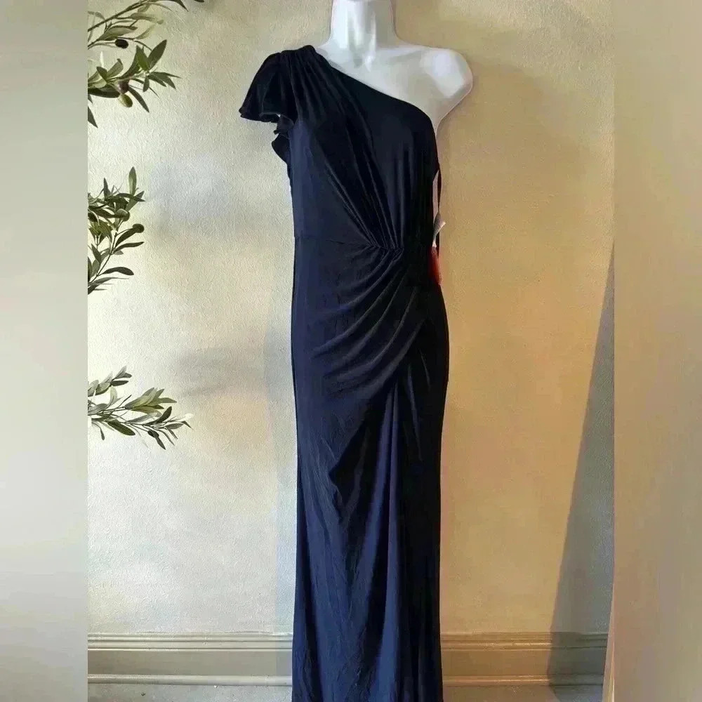Mac Duggal‎ Ruffled One-Shoulder Draped Column Gown